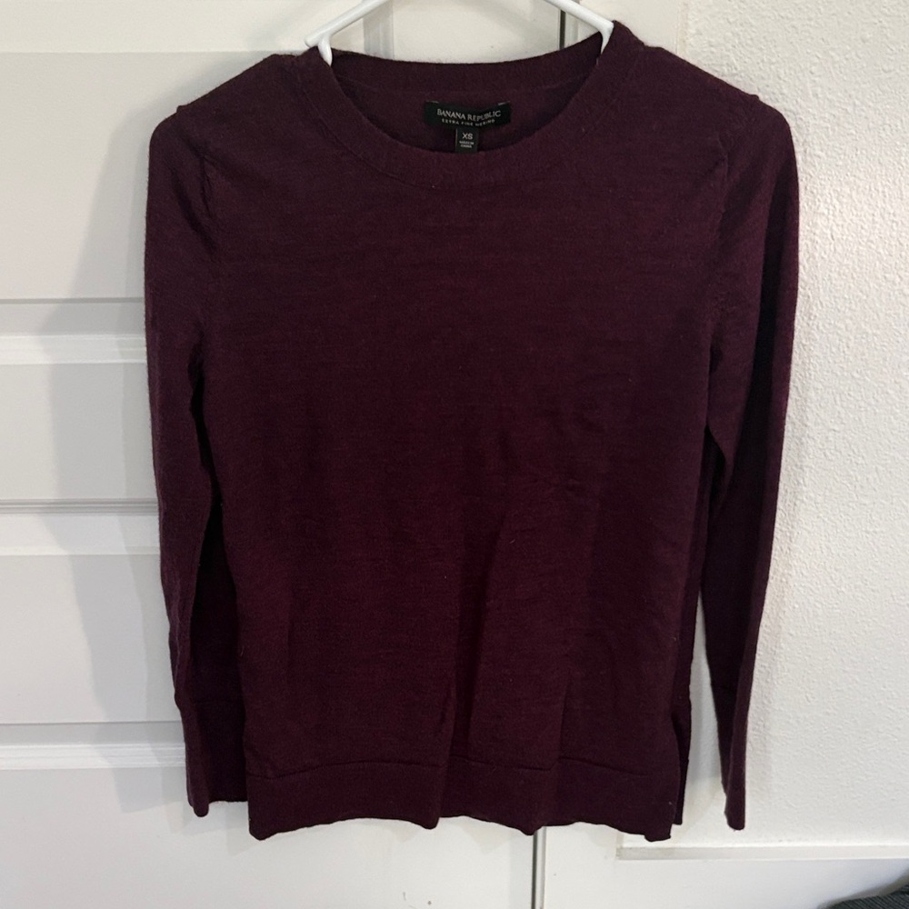 Banana Republic Merino extra fine wool Crew Neck Sweater